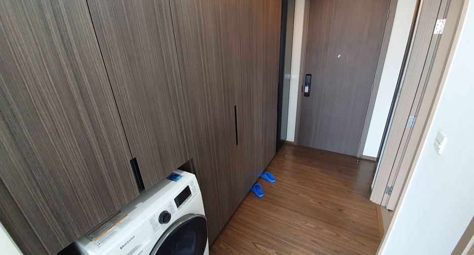 Аренда и продажа 2 спальни кондо в Кхлонг Тоеи, Бангкок