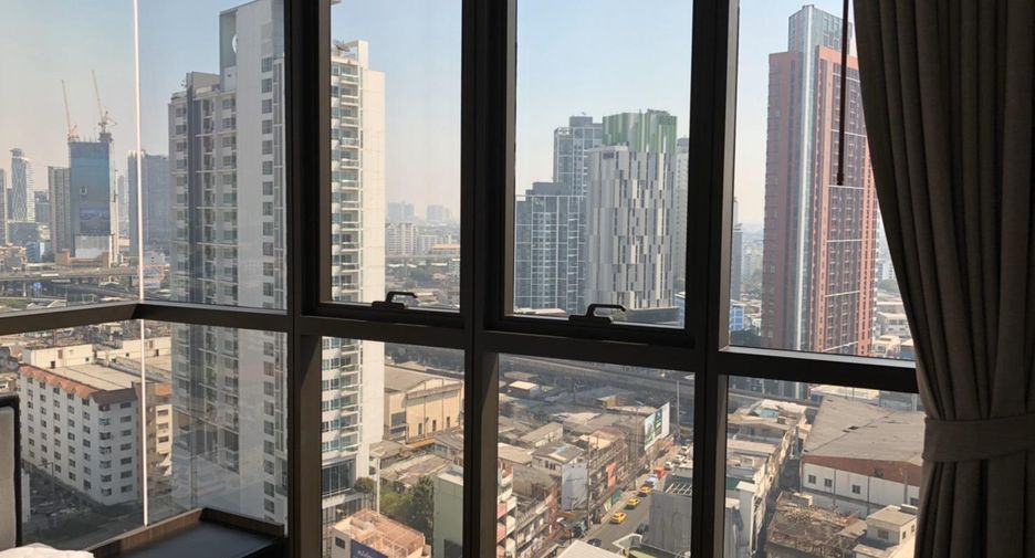 For rent そして for sale 2 ベッドルーム condo in Khlong Toei, Bangkok