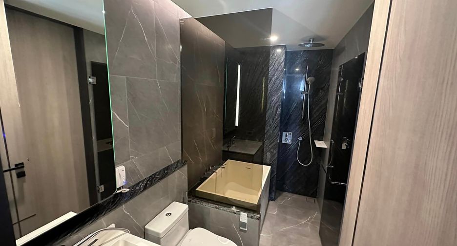 Wohnung zur Miete und zum Kauf mit 1 Zimmer in Watthana, Bangkok