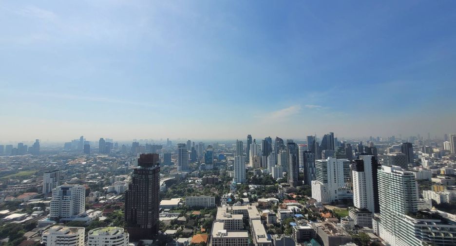 For rent 1 bed condo in Watthana, Bangkok