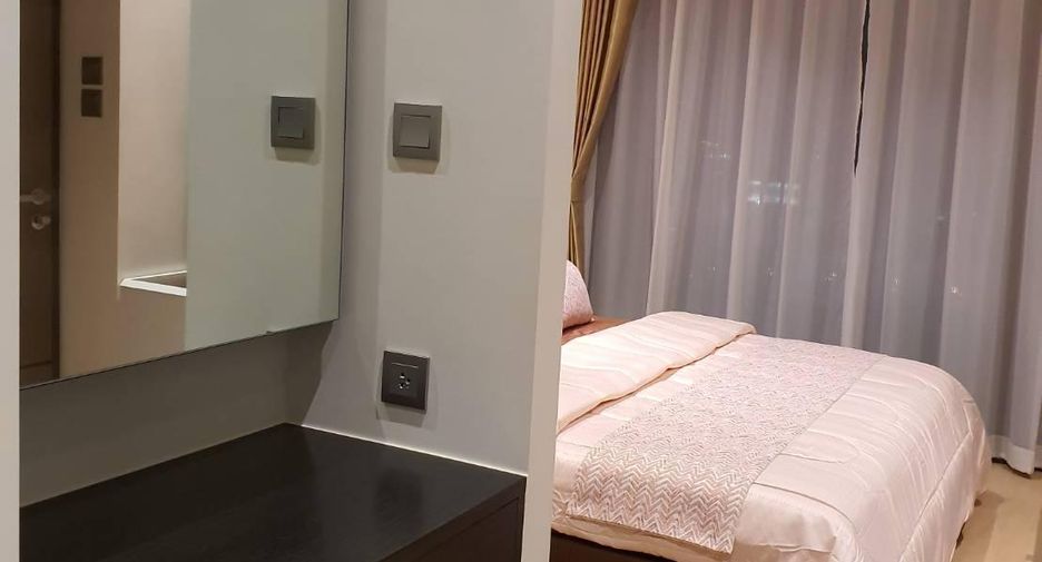 For rent 1 bed condo in Pathum Wan, Bangkok