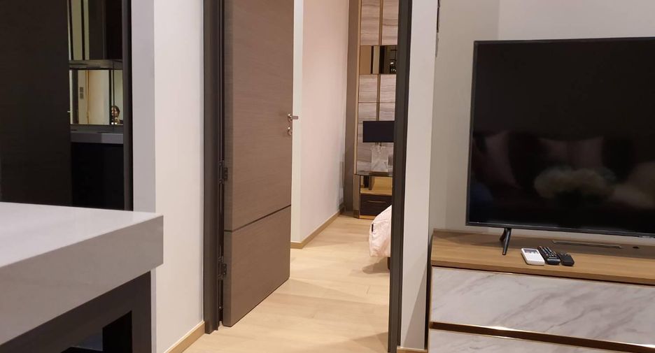 For rent 1 bed condo in Pathum Wan, Bangkok
