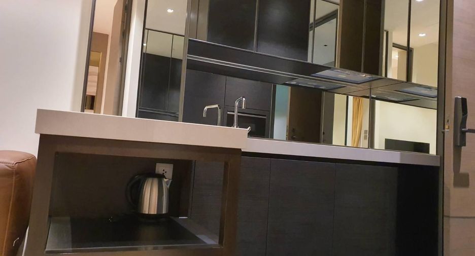 For rent 1 bed condo in Pathum Wan, Bangkok