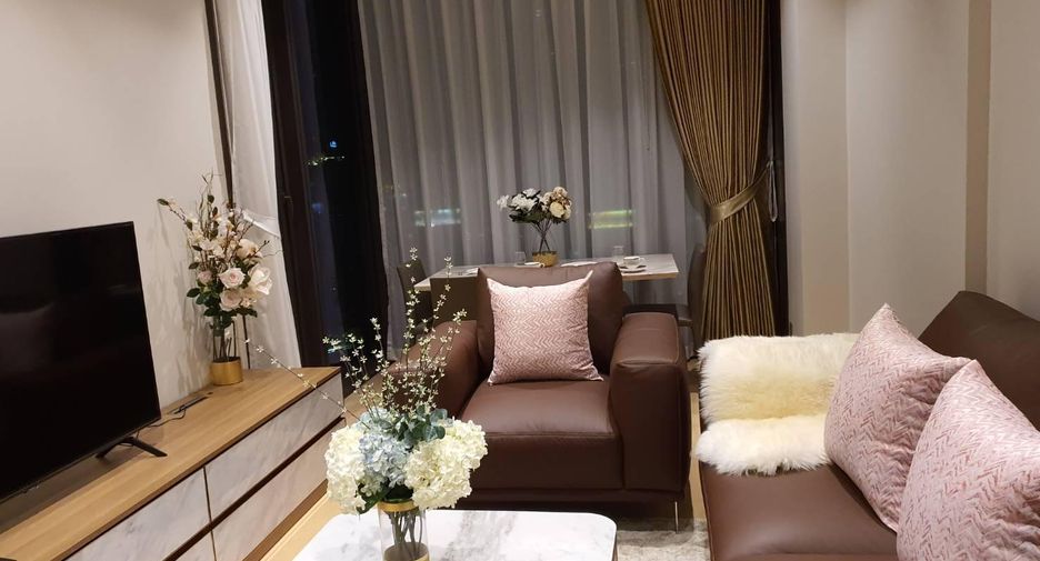For rent 1 bed condo in Pathum Wan, Bangkok