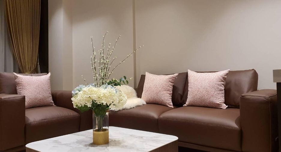 For rent 1 bed condo in Pathum Wan, Bangkok