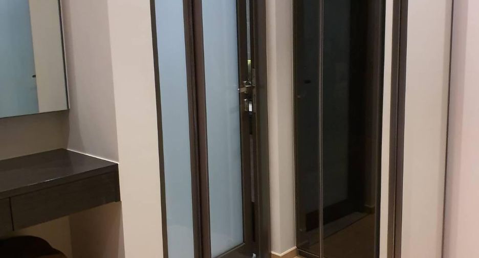 For rent 1 bed condo in Pathum Wan, Bangkok