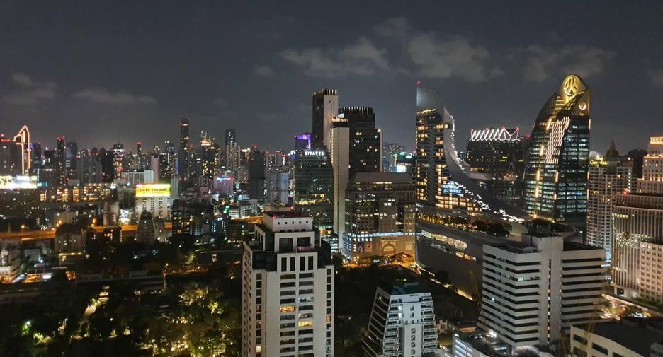 For rent 1 bed condo in Pathum Wan, Bangkok