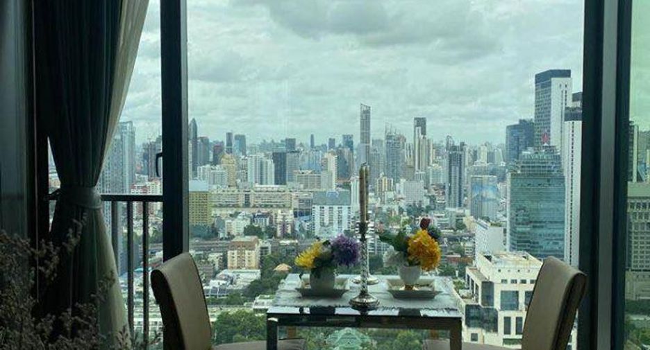 Wohnung zur Miete und zum Kauf mit 1 Zimmer in Pathum Wan, Bangkok
