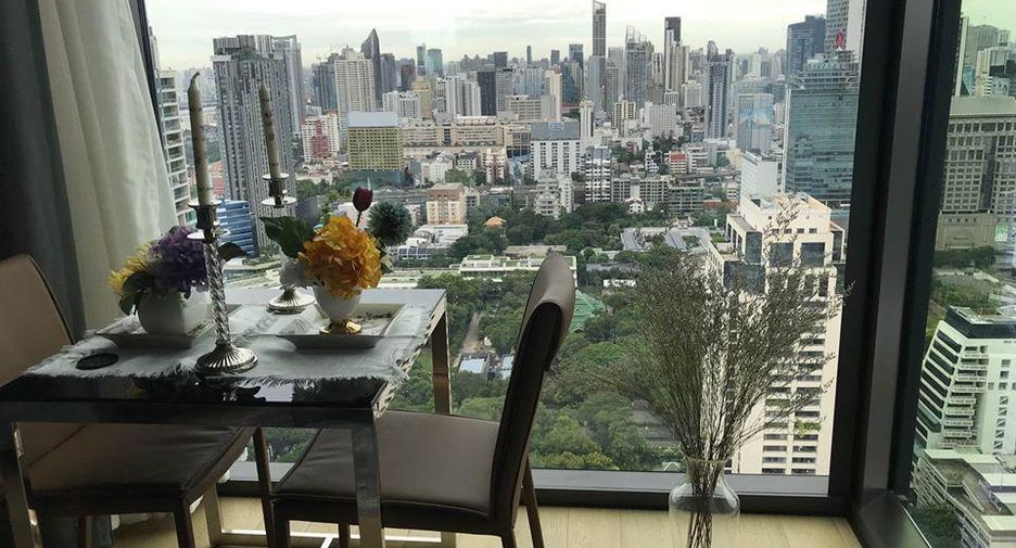 Wohnung zur Miete und zum Kauf mit 1 Zimmer in Pathum Wan, Bangkok