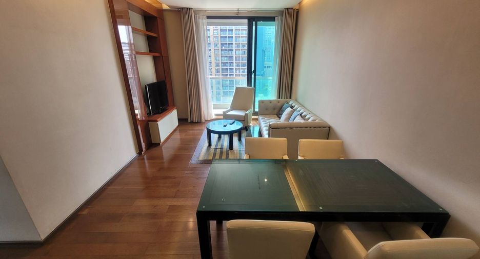 À louer 2 chambres condo à Khlong Toei, Bangkok