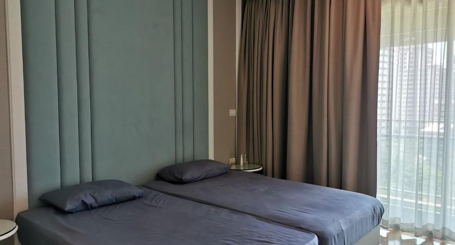 For rent 2 ベッドルーム condo in Khlong Toei, Bangkok