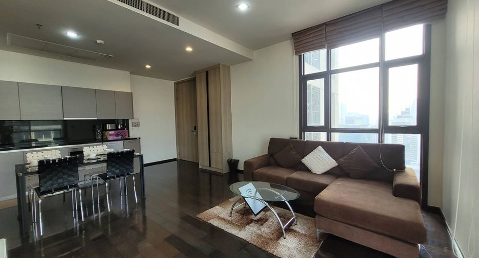 Condo en alquiler y en venta de 2 habitaciones en Khlong Toei, Bangkok