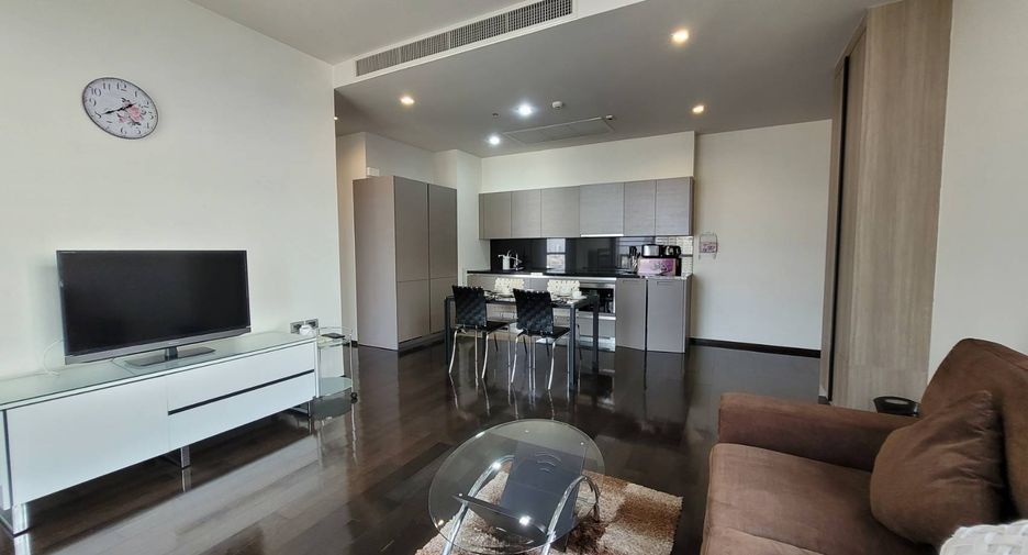 Condo en alquiler y en venta de 2 habitaciones en Khlong Toei, Bangkok