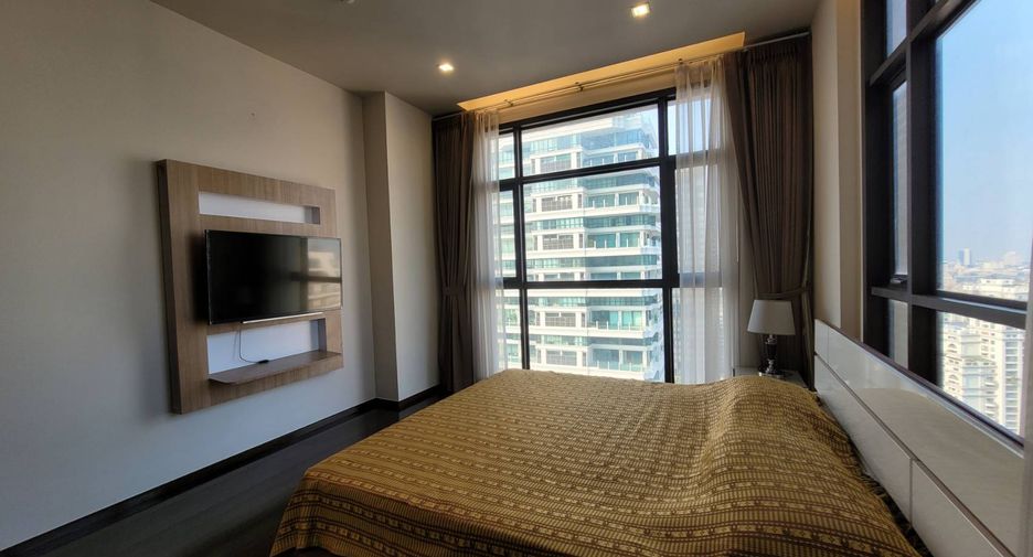 Condo en alquiler y en venta de 2 habitaciones en Khlong Toei, Bangkok