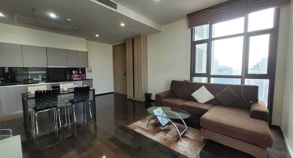 Condo en alquiler y en venta de 2 habitaciones en Khlong Toei, Bangkok