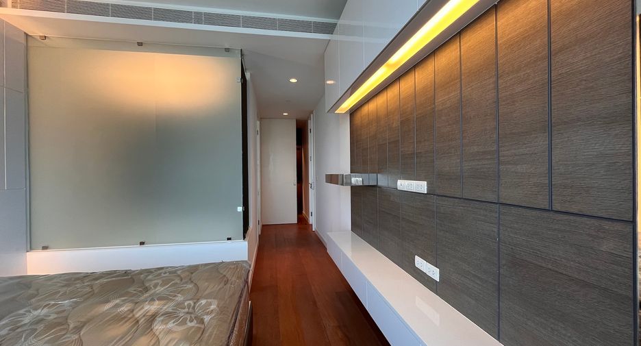 Wohnung zur Miete und zum Kauf mit 2 Zimmer in Pathum Wan, Bangkok