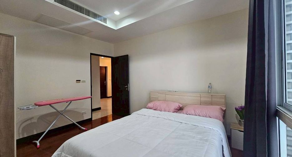 Wohnung zur Miete mit 2 Zimmer in Watthana, Bangkok