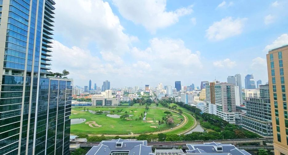 For rent 2 bedrooms condo in Pathum Wan, Bangkok
