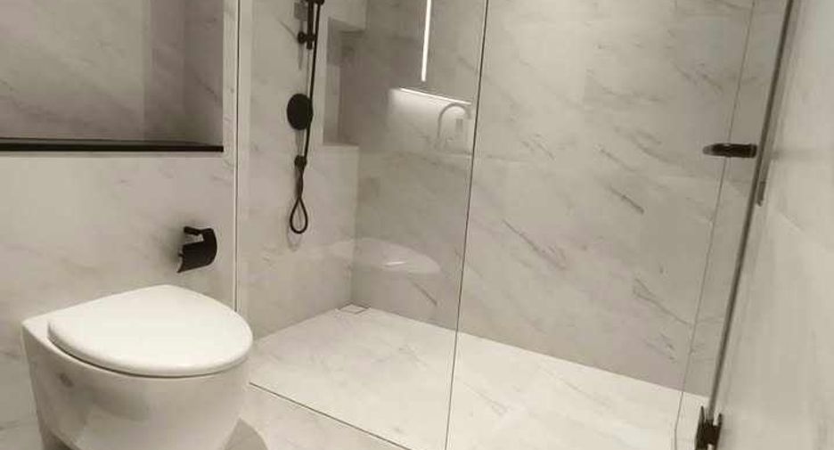 Condo en alquiler de 2 habitaciones en Sathon, Bangkok