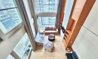 For rent 2 bedrooms condo in Pathum Wan, Bangkok