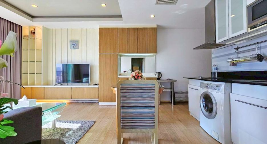 For rent 1 bed condo in Khlong Toei, Bangkok