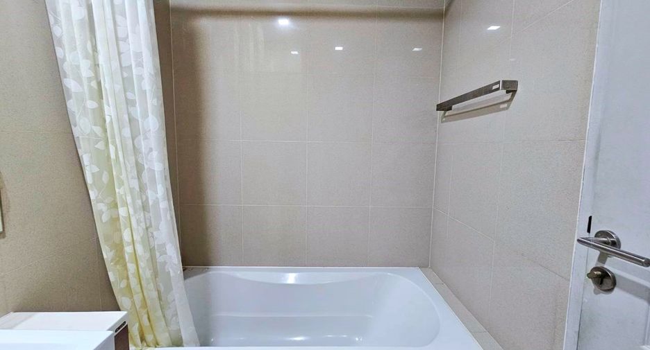 For rent 1 Beds condo in Khlong Toei, Bangkok