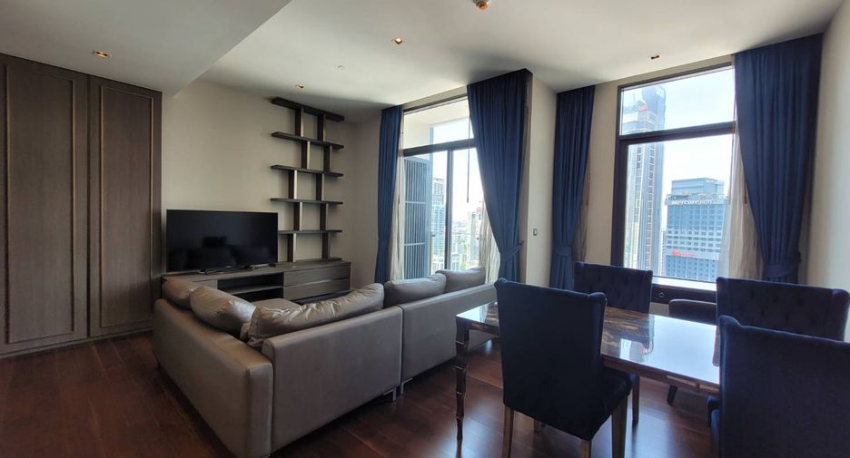 Condo en alquiler y en venta de 2 habitaciones en Khlong Toei, Bangkok