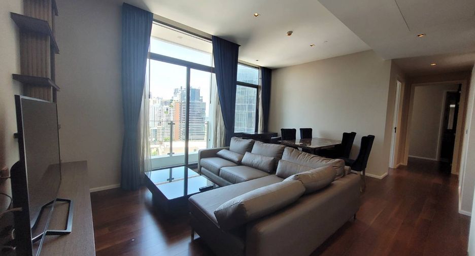Condo en alquiler y en venta de 2 habitaciones en Khlong Toei, Bangkok