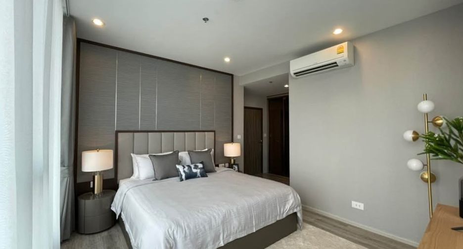 For rent 2 bedrooms condo in Bang Na, Bangkok
