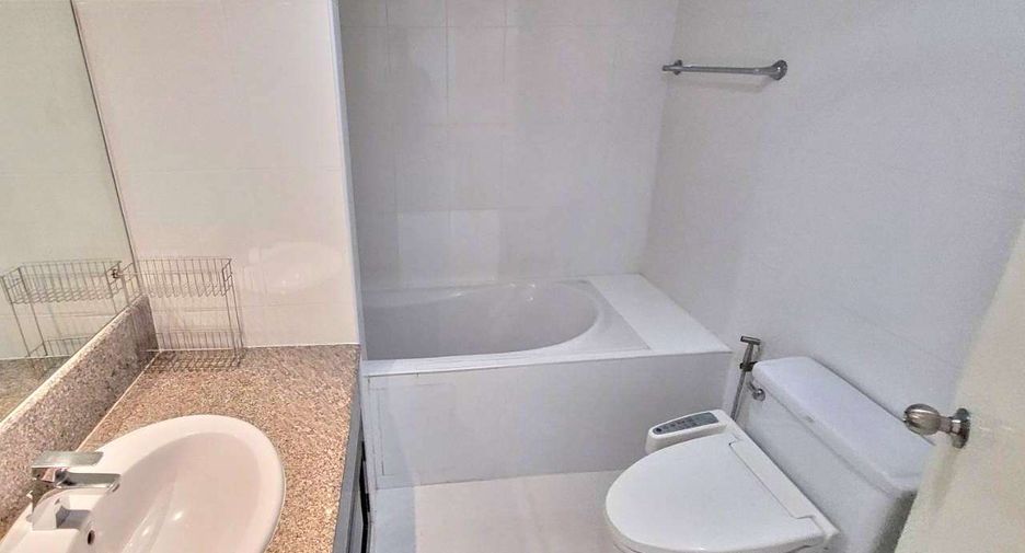 Wohnung zur Miete mit 2 Zimmer in Khlong Toei, Bangkok