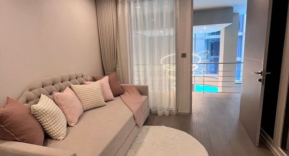 Wohnung zur Miete mit 3 Zimmer in Watthana, Bangkok