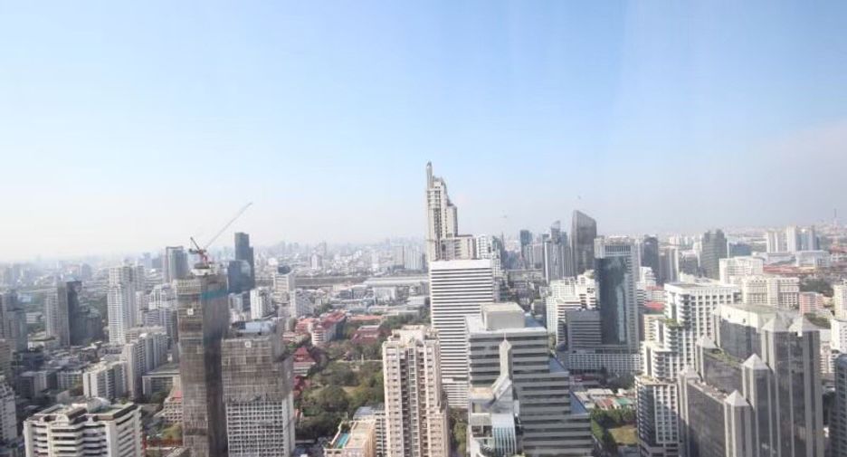 Condo en alquiler y en venta de 2 habitaciones en Khlong Toei, Bangkok