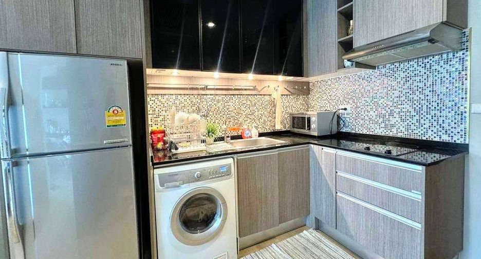 Condo en alquiler y en venta de 1 habitaciones en Khlong Toei, Bangkok