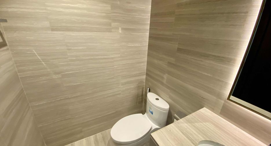 For rent and for sale 2 bedrooms condo in Khlong Toei, Bangkok