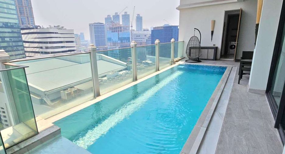 For rent 3 bedrooms condo in Watthana, Bangkok