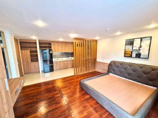 For rent studio condo in Khlong Toei, Bangkok