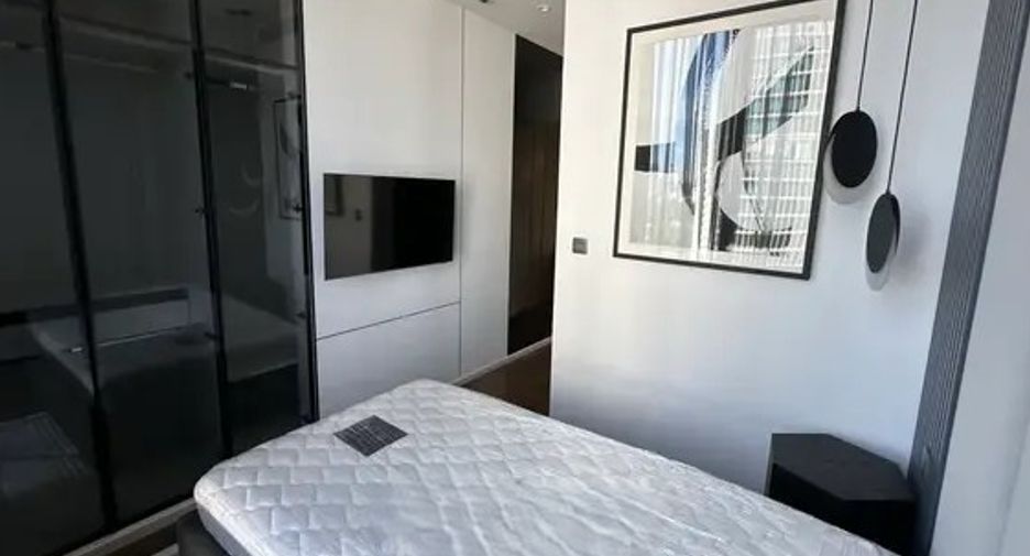 Condo en alquiler de 2 habitaciones en Pathum Wan, Bangkok