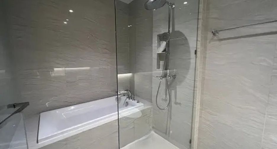 Condo en alquiler de 1 habitaciones en Pathum Wan, Bangkok