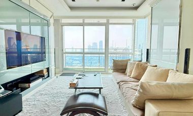 For rent 2 bedrooms condo in Pathum Wan, Bangkok