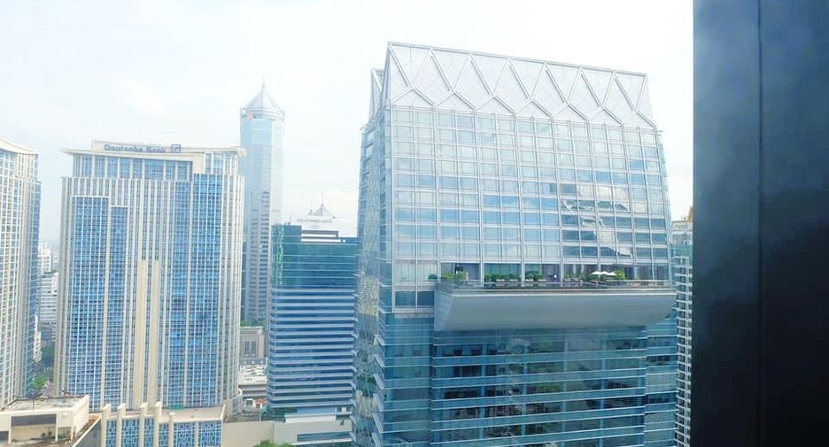 For rent 1 bed condo in Pathum Wan, Bangkok