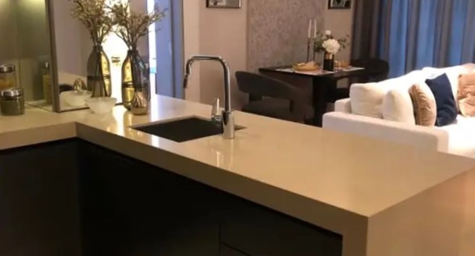 Wohnung zur Miete und zum Kauf mit 1 Zimmer in Sathon, Bangkok