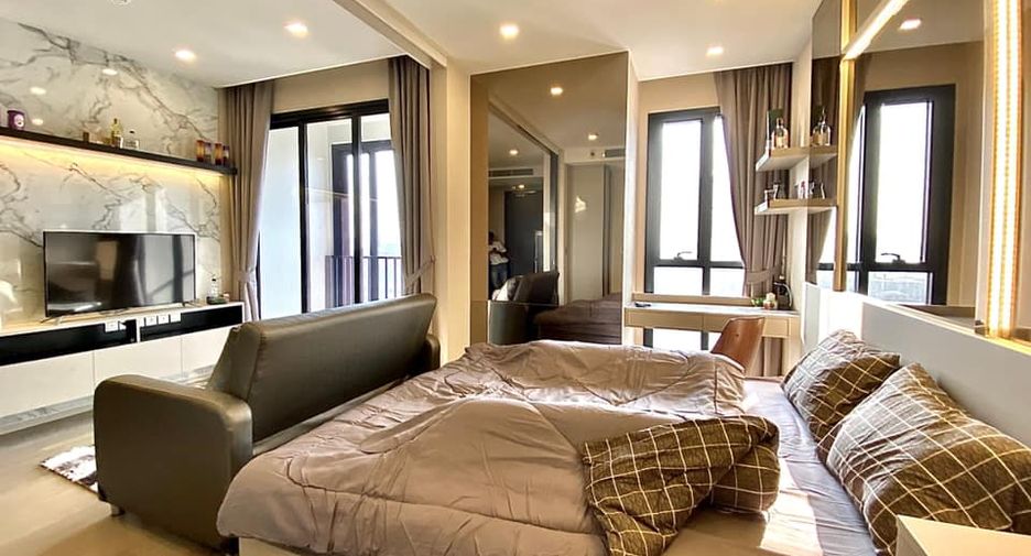 Condo en alquiler de 1 habitaciones en Khlong Toei, Bangkok