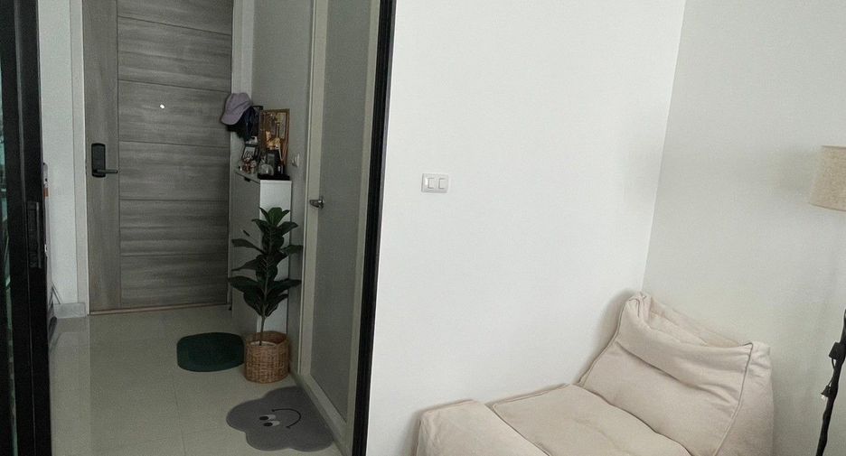 For sale studio condo in Bang Kapi, Bangkok