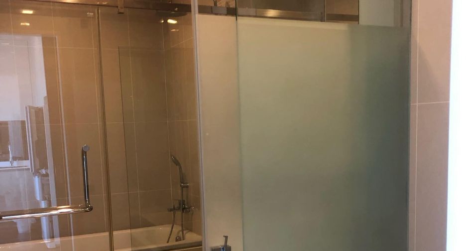 Condo en alquiler y en venta de 1 habitaciones en Watthana, Bangkok