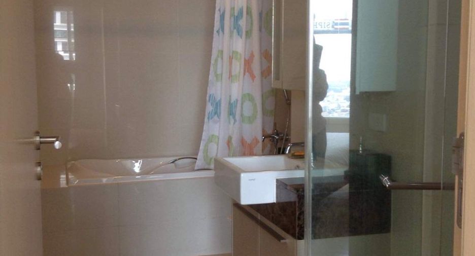 Wohnung zur Miete mit 1 Zimmer in Khlong Toei, Bangkok