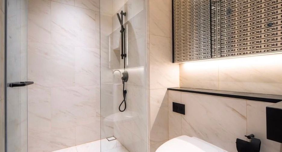 For rent 1 bed condo in Sathon, Bangkok