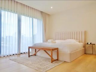 For rent and for sale 3 bedrooms house in Khlong Toei, Bangkok