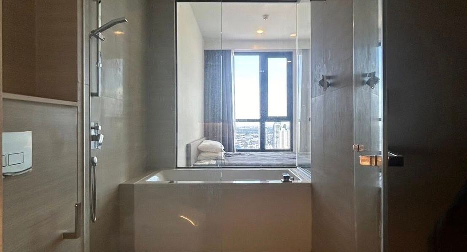 For rent 1 bed condo in Watthana, Bangkok
