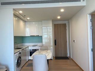 Condo en alquiler de 1 habitaciones en Sathon, Bangkok