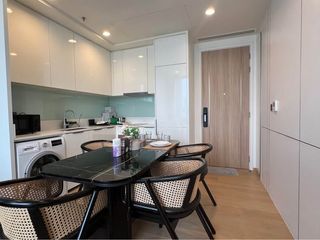 Condo en alquiler de 1 habitaciones en Sathon, Bangkok